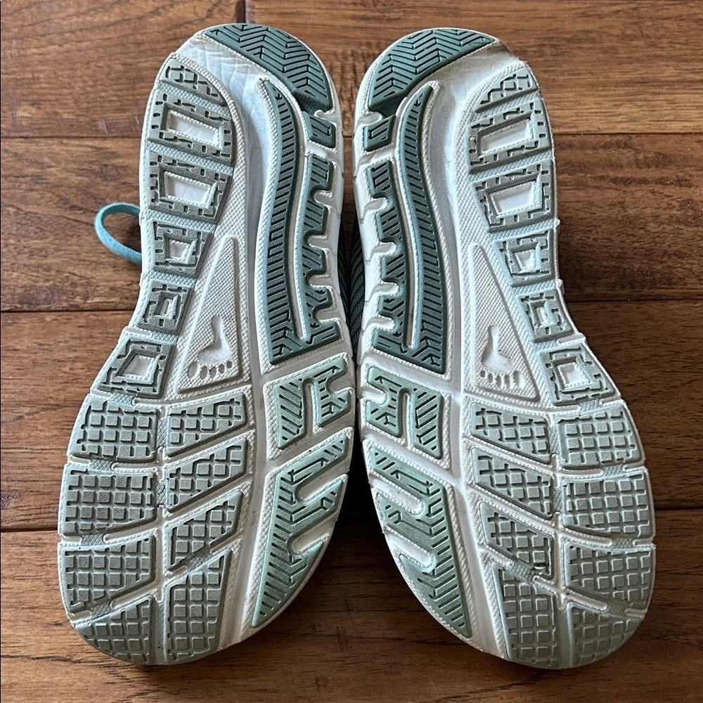 Altra Provision 4 Road Running Shoes Foot Shape Zero Drop Ice Blue Size 6.5